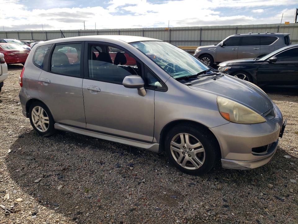 Photo 4 from auction – 2007 HONDA FIT with VIN JHMGD37627S019354