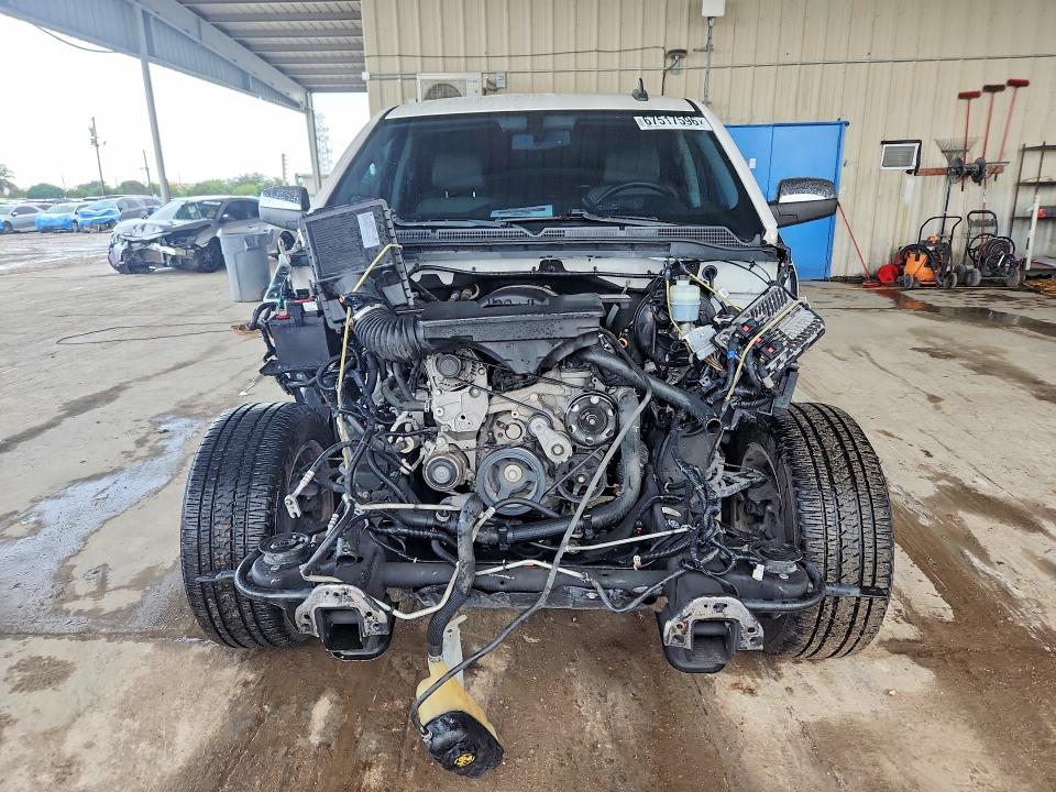 Снимка 5 от търг – 2018 GMC SIERRA с VIN 3GTP1NEC5JG623705
