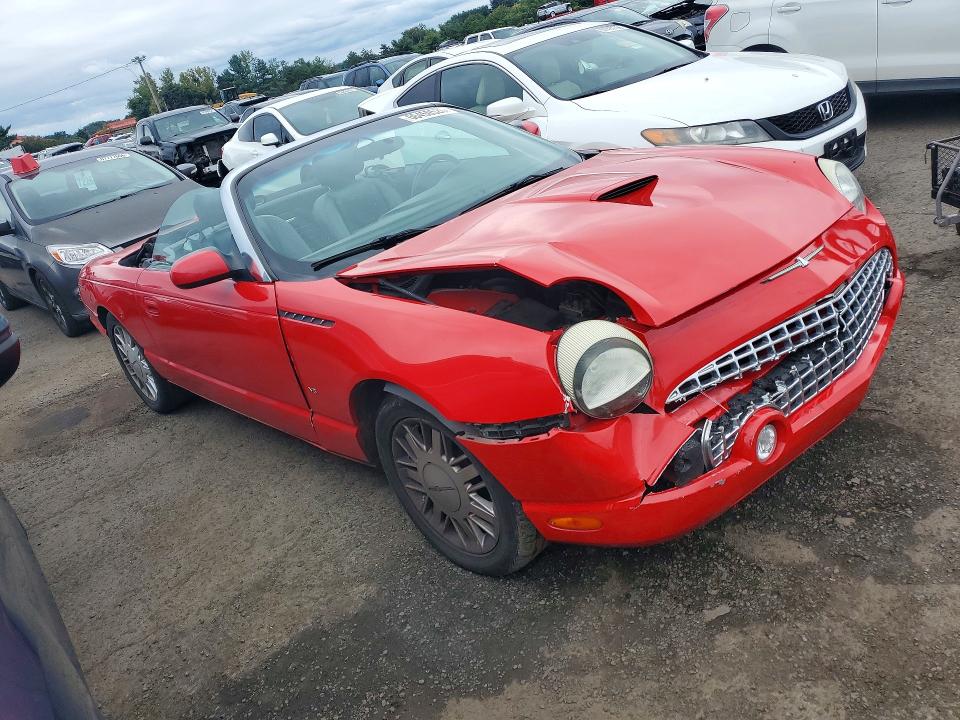Photo 4 from auction – 2003 FORD THUNDERBIRD with VIN 1FAHP60A73Y111151