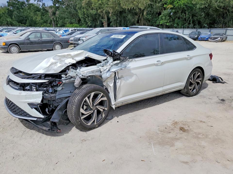 VOLKSWAGEN JETTA 2025 с VIN 3VWGX7BUXSM090564 - Снимка от търг
