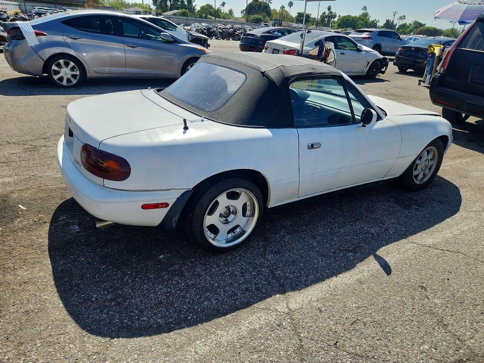 Photo 3 from auction – 1992 MAZDA MX-5 MIATA with VIN JM1NA3513N0301827