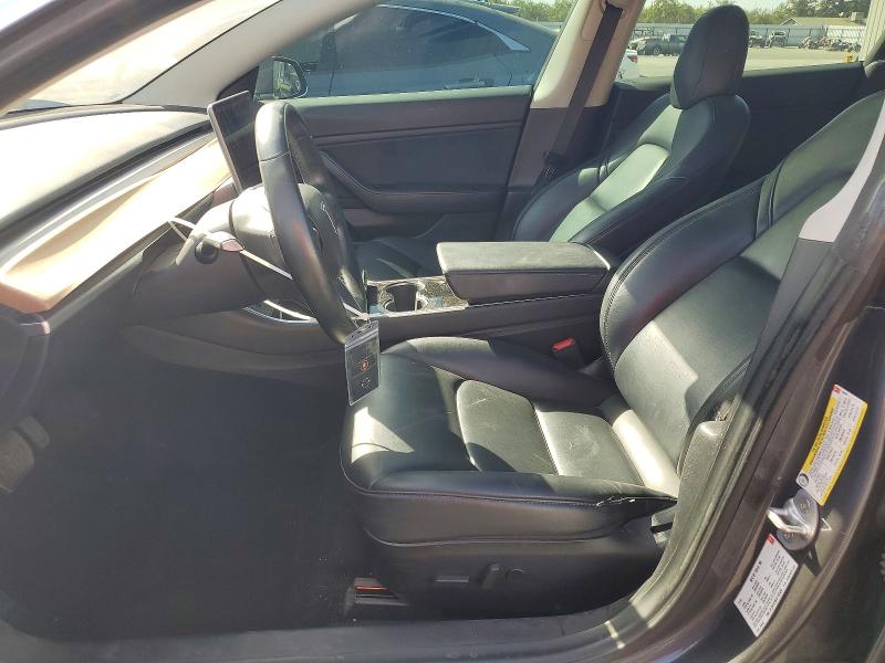 Снимка 7 от търг – 2018 TESLA MODEL 3 с VIN 5YJ3E1EAXJF153493