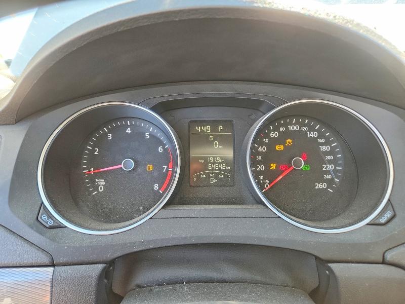 Photo 9 from auction – 2015 VOLKSWAGEN JETTA with VIN 3VW2K7AJ5FM409598