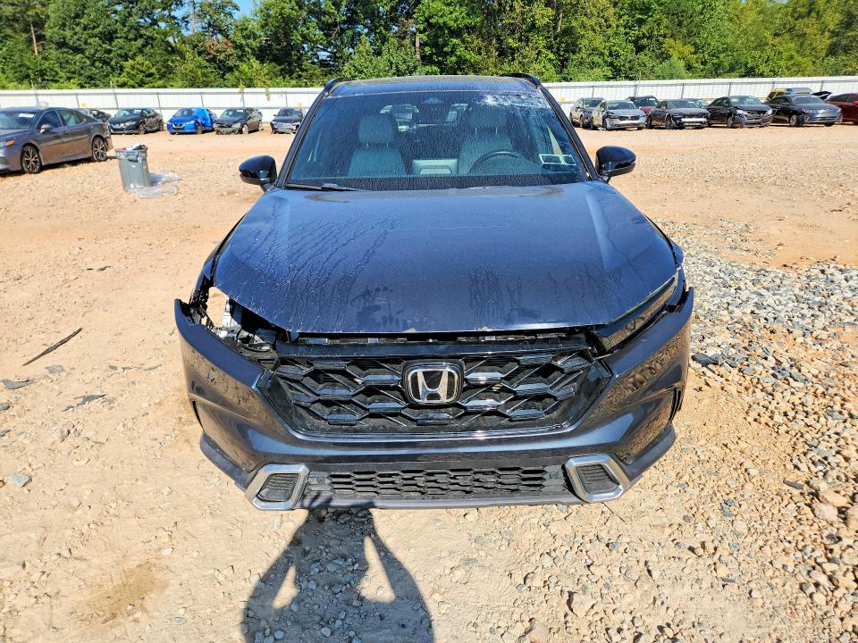 Photo 5 from auction – 2023 HONDA CR-V with VIN 2HKRS6H95PH805898