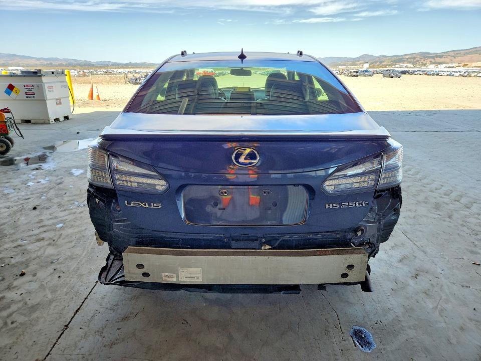 Photo 6 from auction – 2010 LEXUS HS with VIN JTHBB1BA6A2005304