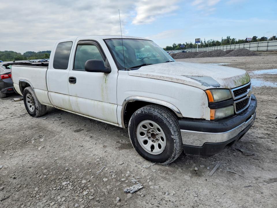 Photo 4 from auction – 2007 CHEVROLET SILVERADO 1500 with VIN 1GCEC19X57Z183968