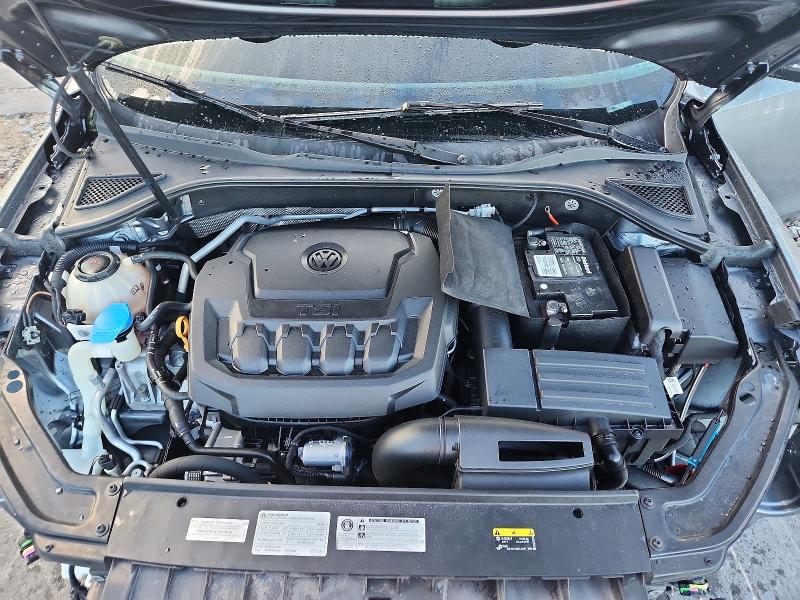 Photo 11 from auction – 2018 VOLKSWAGEN PASSAT with VIN 1VWBA7A37JC012974