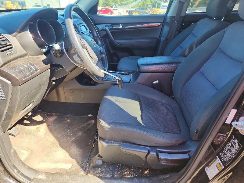 Photo 7 from auction – 2012 KIA SORENTO with VIN 5XYKT3A60CG229488
