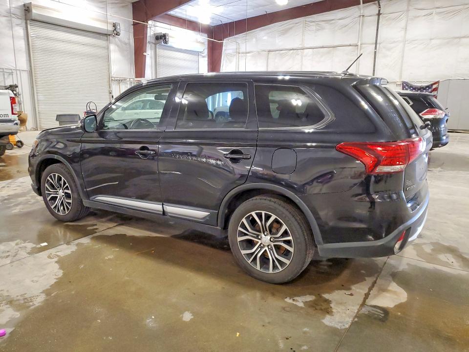 Photo 2 from auction – 2016 MITSUBISHI OUTLANDER with VIN JA4AZ3A37GZ010884