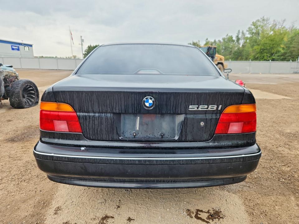 Снимка 6 от търг – 1998 BMW 528 с VIN WBADD6325WBW45260