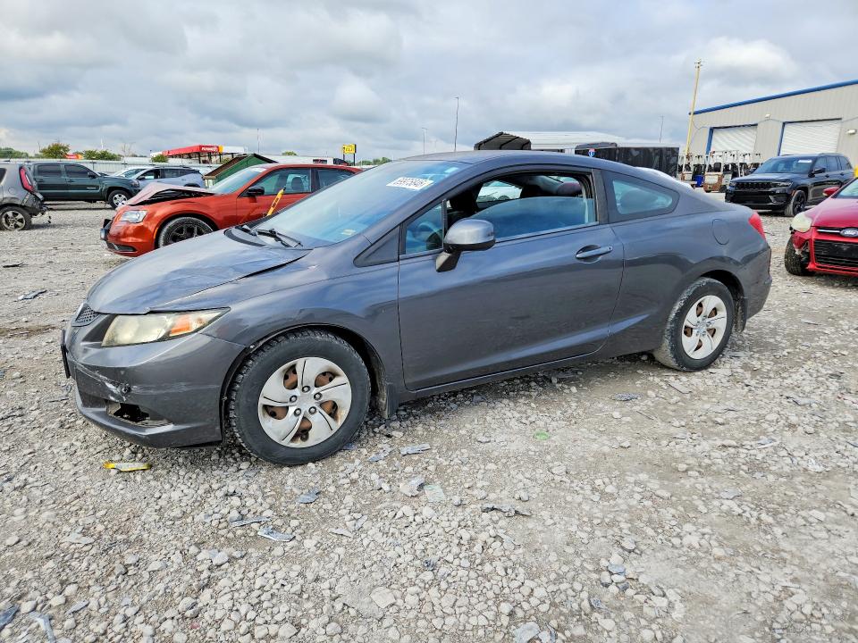 Снимка 1 от търг – 2013 HONDA CIVIC с VIN 2HGFG3B55DH526126