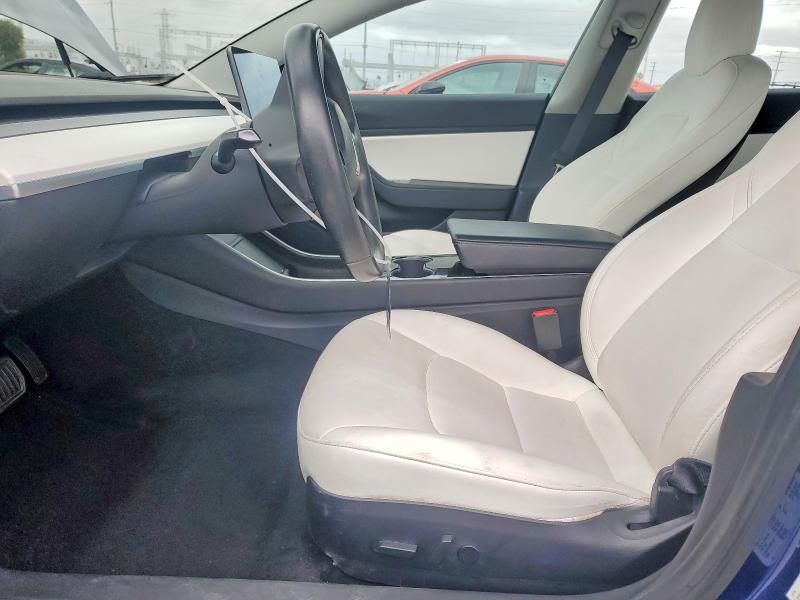 Foto 7 de la subasta – 2018 TESLA MODEL 3 con VIN 5YJ3E1EB7JF135414