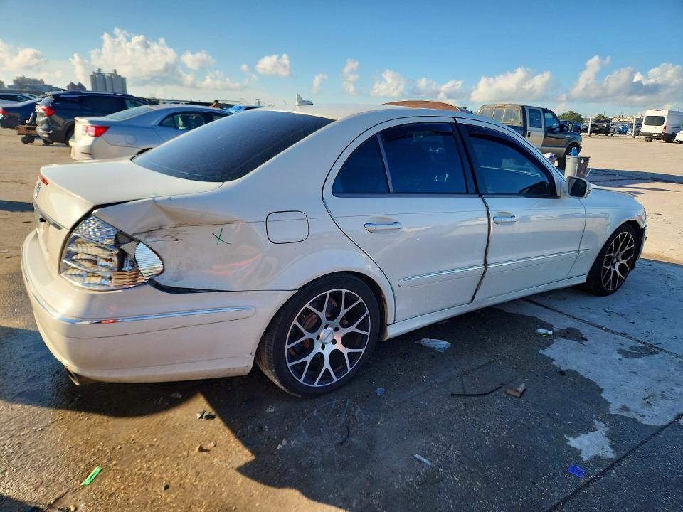 Photo 3 from auction – 2008 MERCEDES-BENZ E with VIN WDBUF56X08B309872