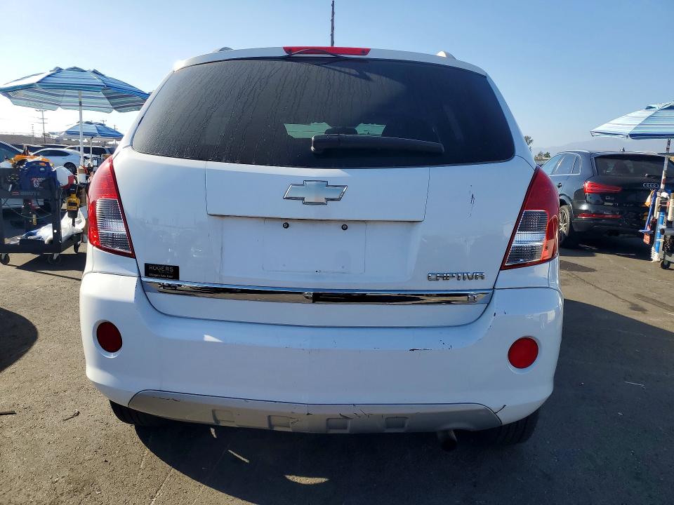 Photo 6 from auction – 2014 CHEVROLET CAPTIVA with VIN 3GNAL3EK8ES676436