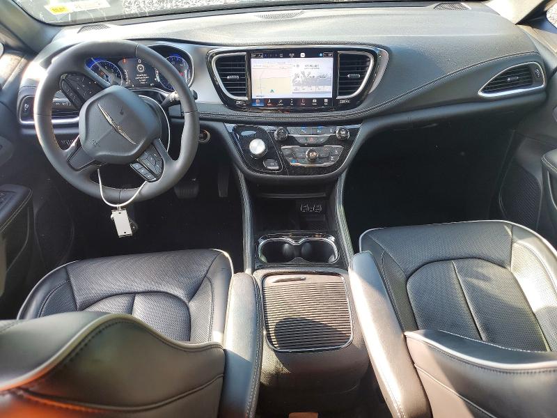 Photo 8 from auction – 2025 CHRYSLER PACIFICA with VIN 2C4RC1GG1SR567754