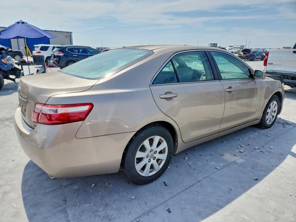 Photo 3 from auction – 2009 TOYOTA CAMRY with VIN 4T4BE46K59R125545