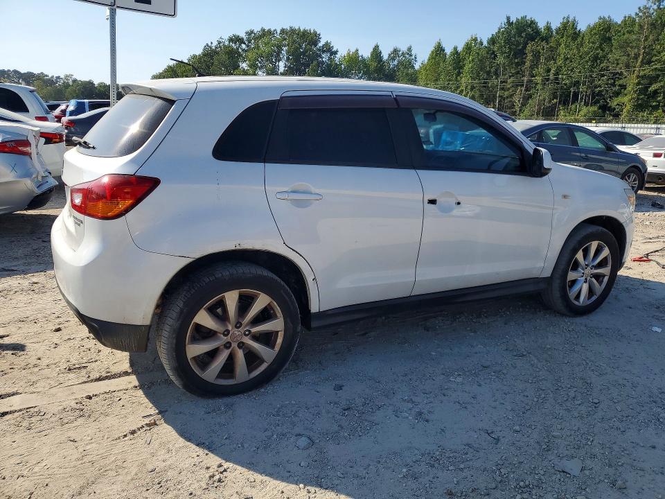 Снимка 3 от търг – 2015 MITSUBISHI OUTLANDER SPORT с VIN 4A4AP3AU4FE055297