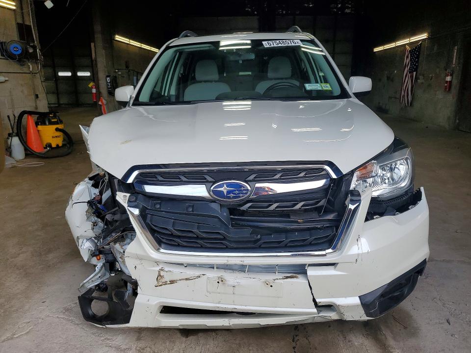Zdjęcie 5 z aukcji – 2018 SUBARU FORESTER z VIN JF2SJAEC5JH532816