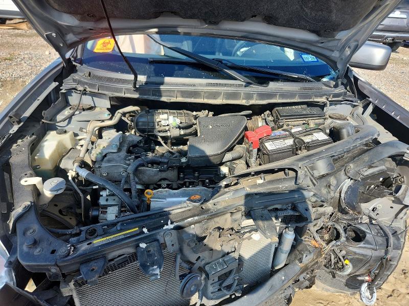 Photo 12 from auction – 2011 NISSAN ROGUE with VIN JN8AS5MT6BW575675