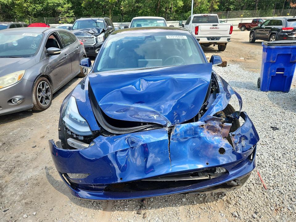 Фото 5 с аукциона – 2019 TESLA MODEL 3 с VIN 5YJ3E1EA0KF190358