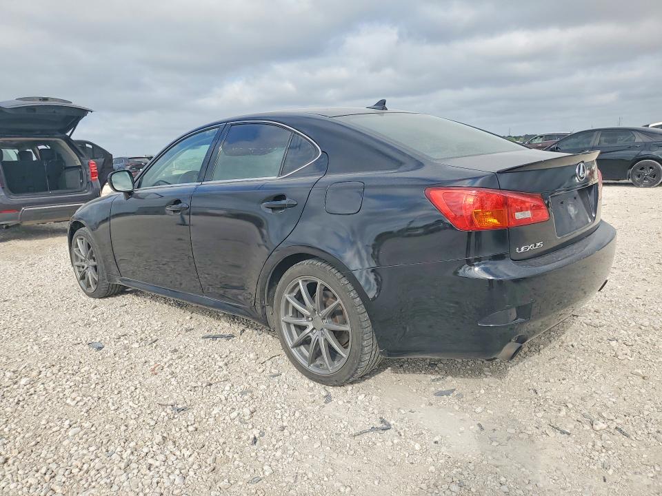 Photo 2 from auction – 2008 LEXUS IS with VIN JTHCK262185026325