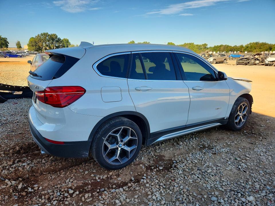 صورة رقم 3 من المزاد - 2017 BMW X1 مع VIN WBXHT3Z35H4A65302