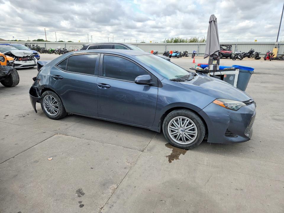 Photo 4 from auction – 2018 TOYOTA COROLLA with VIN 2T1BURHE7JC967844
