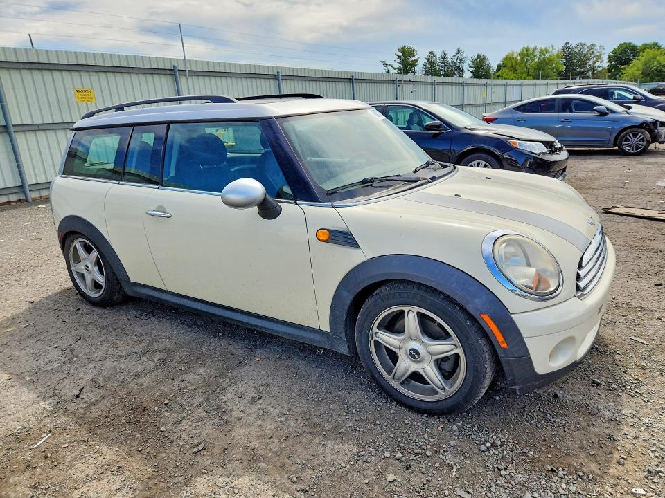Фото 4 с аукциона – 2010 MINI COOPER с VIN WMWML3C53ATX51981
