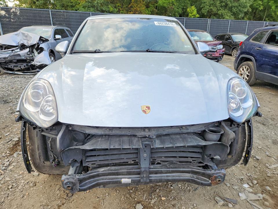 Photo 5 from auction – 2016 PORSCHE CAYENNE with VIN WP1AA2A25GLA11595