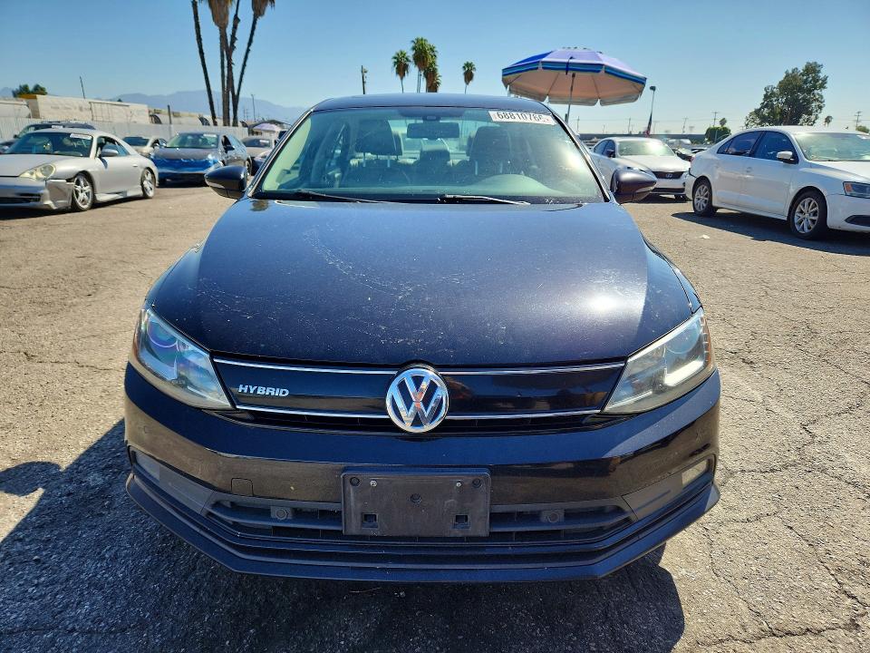 Photo 5 from auction – 2016 VOLKSWAGEN JETTA with VIN 3VW637AJ0GM390202