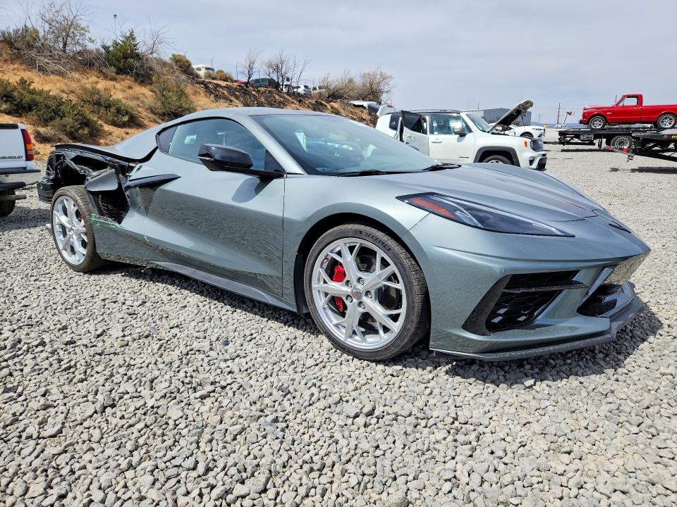 Photo 4 from auction – 2022 CHEVROLET CORVETTE with VIN 1G1YB2D49N5106343