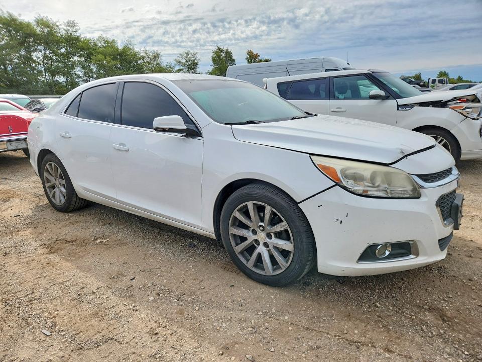 Photo 4 from auction – 2014 CHEVROLET MALIBU with VIN 1G11E5SL9EF262493