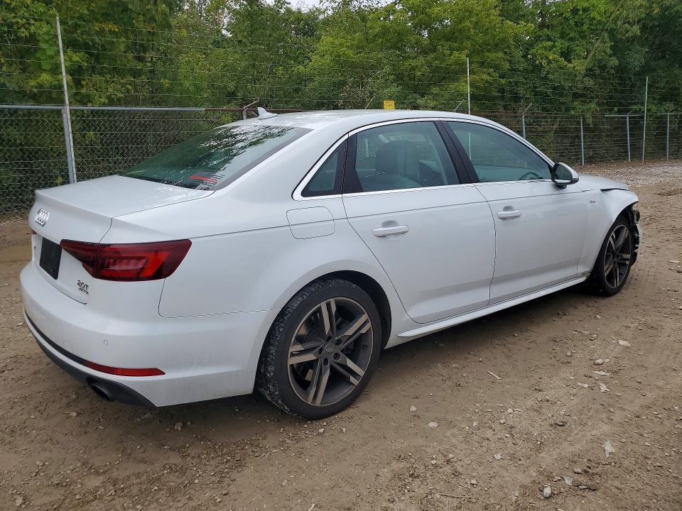 Фото 3 с аукциона – 2018 AUDI A4 с VIN WAUENAF44JA143520