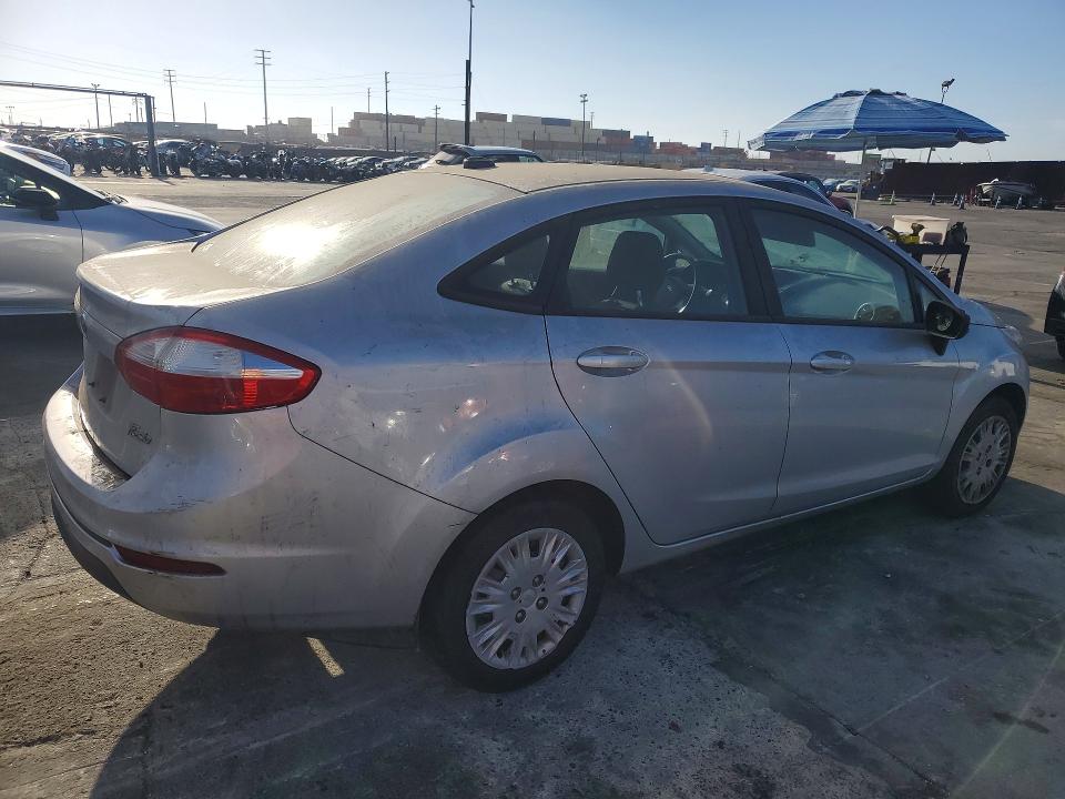 Photo 3 from auction – 2017 FORD FIESTA with VIN 3FADP4AJ5HM147540