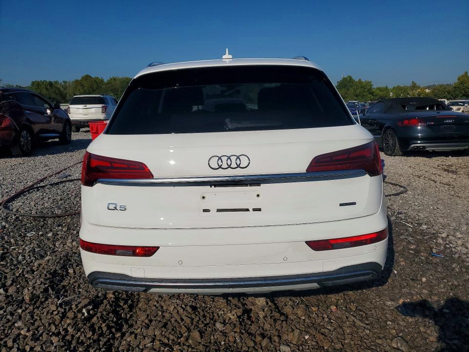 Снимка 6 от търг – 2021 AUDI Q5 с VIN WA1AAAFY5M2110504