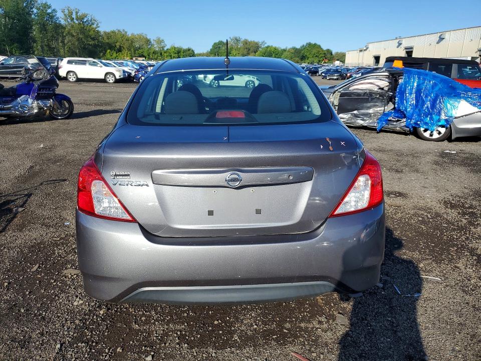 Photo 6 from auction – 2017 NISSAN VERSA with VIN 3N1CN7AP0HL860453