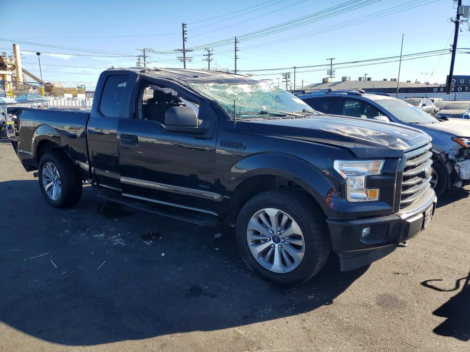 Zdjęcie 4 z aukcji – 2017 FORD F150 z VIN 1FTEX1EP9HKD33293