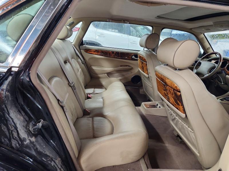 Photo 10 from auction – 2003 JAGUAR VANDENPLAS with VIN SAJDA24C23LF55943