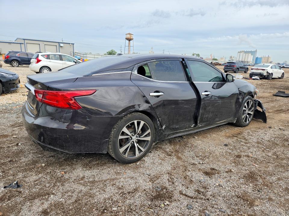 Photo 3 from auction – 2017 NISSAN MAXIMA with VIN 1N4AA6AP1HC381745