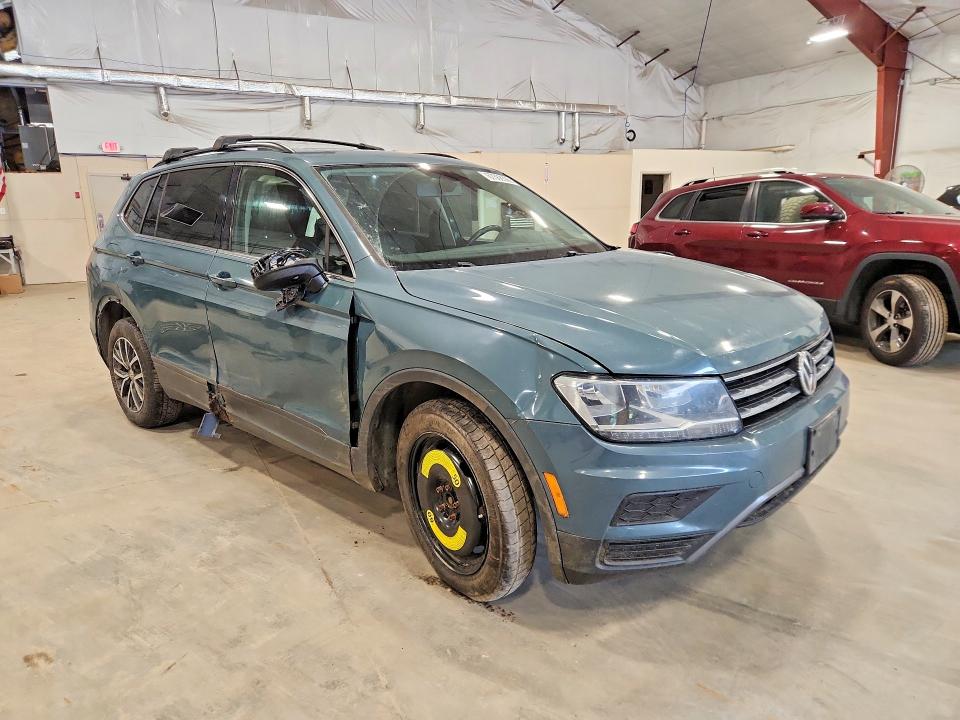 Снимка 4 от търг – 2019 VOLKSWAGEN TIGUAN с VIN 3VV2B7AX9KM200416