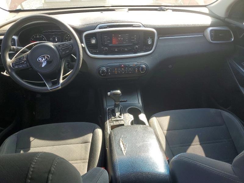 Photo 8 from auction – 2017 KIA SORENTO with VIN 5XYPG4A59HG196506