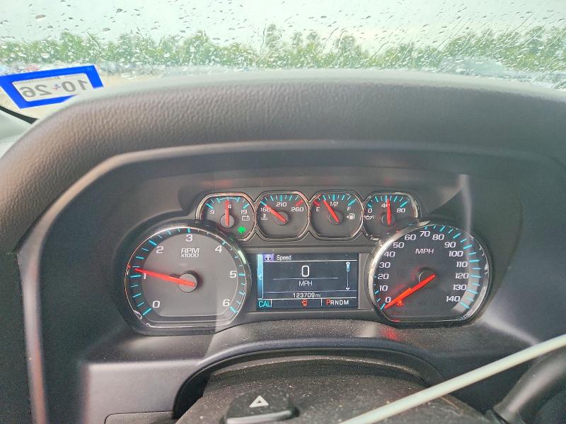 Photo 9 from auction – 2015 CHEVROLET SILVERADO with VIN 1GCRCREC0FZ163211