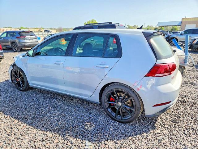 Снимка 2 от търг – 2021 VOLKSWAGEN GTI с VIN 3VW5T7AU1MM007109