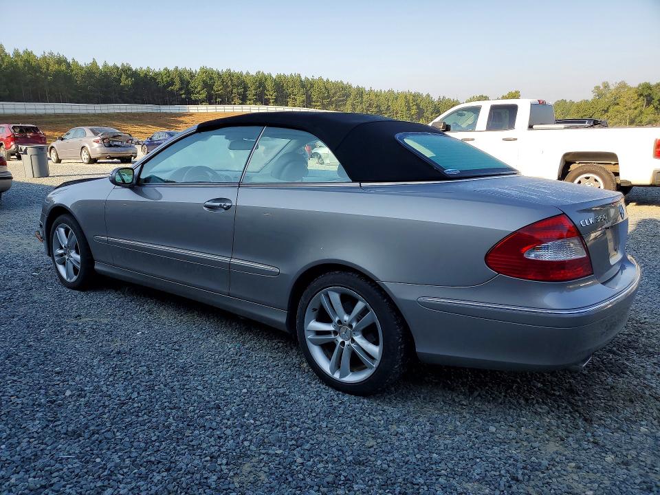 Photo 2 from auction – 2007 MERCEDES-BENZ CLK with VIN WDBTK56F67F223617