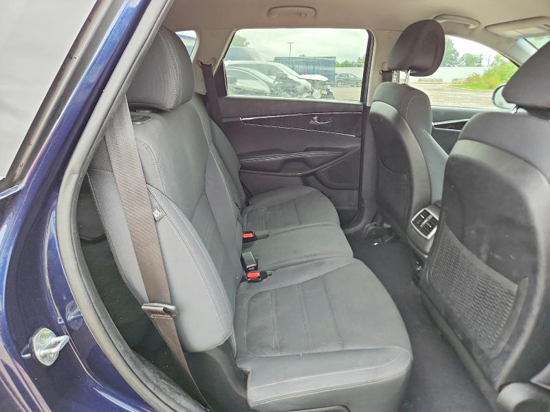 Photo 10 from auction – 2016 KIA SORENTO with VIN 5XYPGDA36GG110887