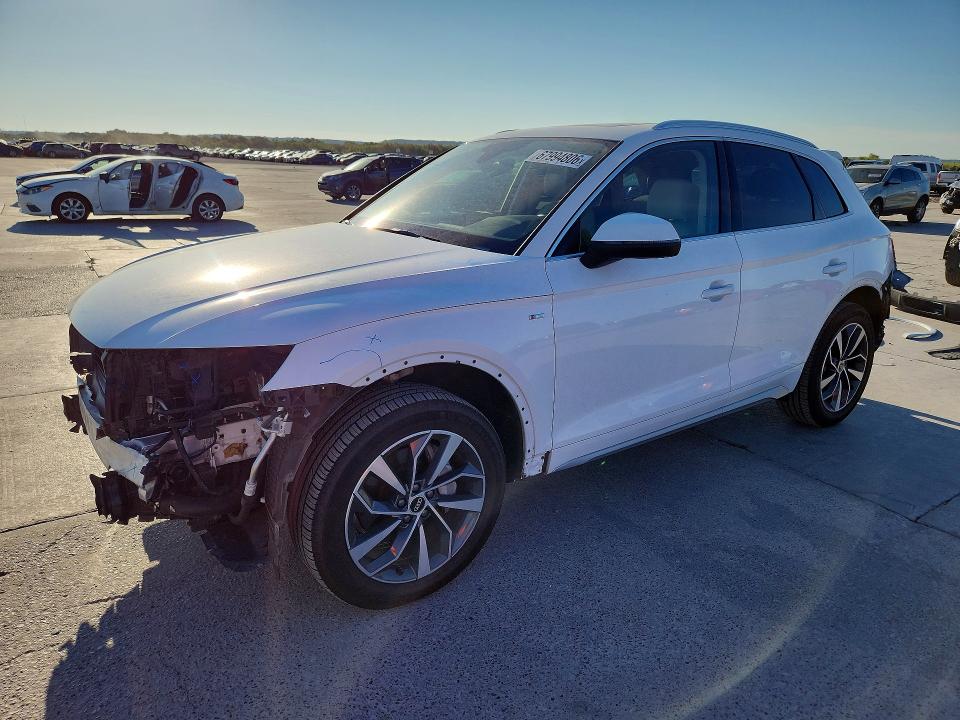 AUDI Q5 2023 with VIN WA1EAAFY0P2058110 - Photo from auction