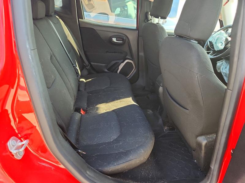 Photo 11 from auction – 2015 JEEP RENEGADE with VIN ZACCJABT5FPB22606