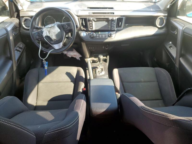 Снимка 8 от търг – 2017 TOYOTA RAV4 HYBRID с VIN JTMRJREV1HD111075