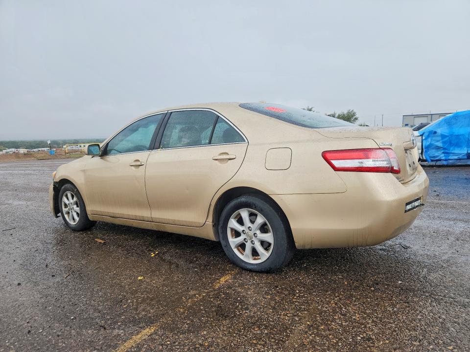 Photo 2 from auction – 2011 TOYOTA CAMRY with VIN 4T1BF3EKXBU663392