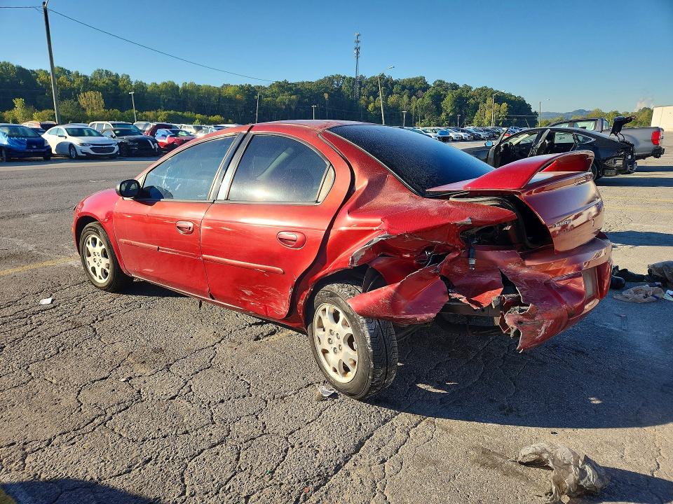 Снимка 2 от търг – 2004 DODGE NEON с VIN 1B3ES56C84D500437